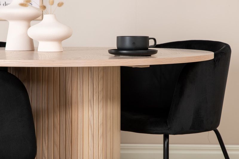 Venture Home Berit & Bianca 4 st Matstolar Svart + Runt Matbord ⌀110 Vitputsad