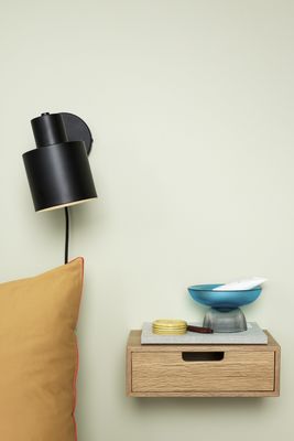 Hübsch Fuse Vägglampa Svart