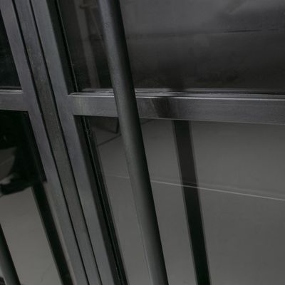 WOOOD EXHIBIT Vitrinskåp i Metall - Svart