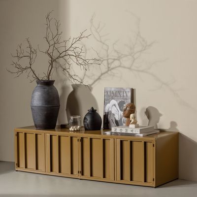 WOOOD LEVEL TV-bänk i Metall, Honungsgul 44x160 cm