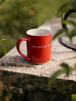 Design House Stockholm Astrid  Lindgren Röd mugg "Den som är väldigt stark" Nr. 2