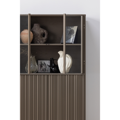 WOOOD Nova Låg Vitrinskåp Furu Truffle [FSC]