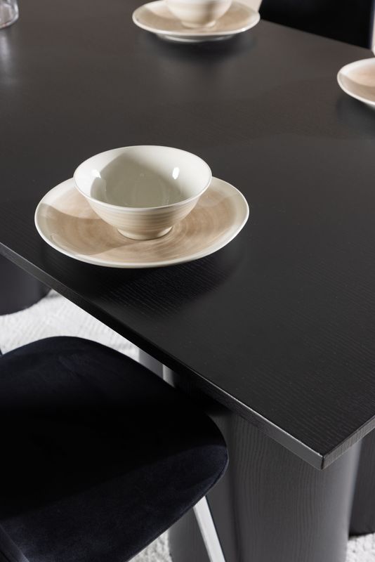 Venture Home Olivia Matbord med Polar Matstol