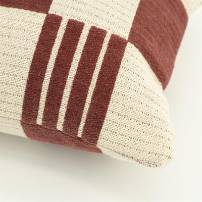 By Boo Prydnadskudde Twist 35x55 cm - Burgundy Röd