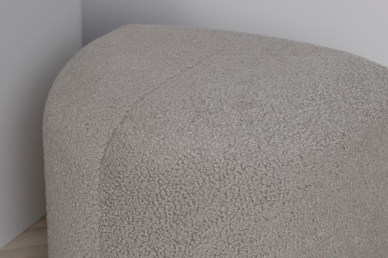 Venture Home Peg Puff - Triangelformad Sittpuff