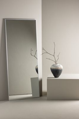 Venture Home Orlando Spegel med Elegant Silverram