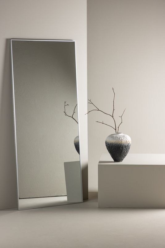 Venture Home Orlando Spegel med Elegant Silverram