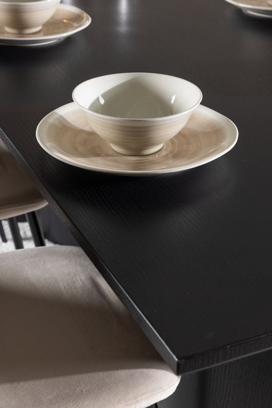 Venture Home Olivia Matbord med Polar Matstol