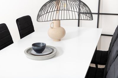 Venture Home Jimmy & Windu Rektangulärt Matbord 195 x 90 Vit + 6 st Matstolar Svart