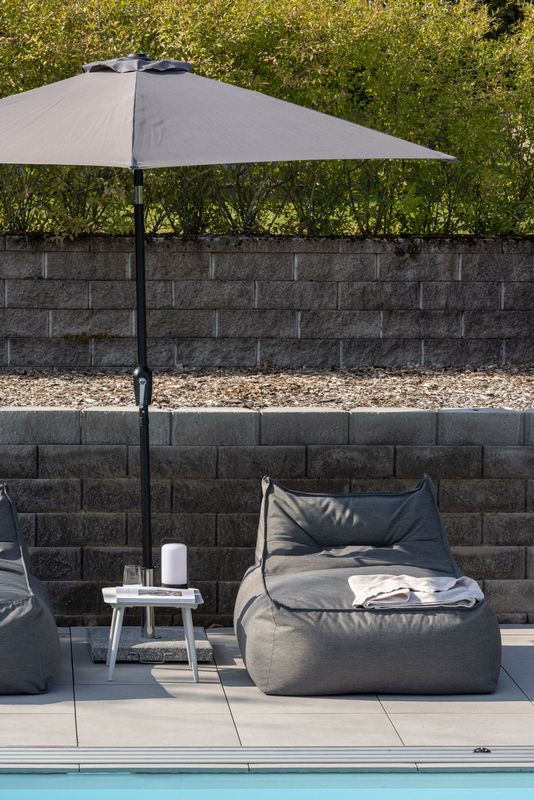 Venture Home Leeds Parasoll