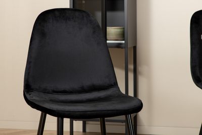 Venture Home Bianca & Polar Runt Matbord ⌀110 Svart + 4 st Matstolar Svart