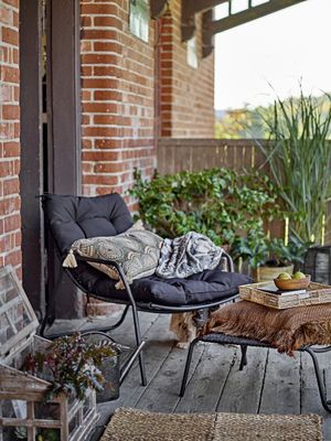 Bloomingville Boel däckstol med pall, svart metall
