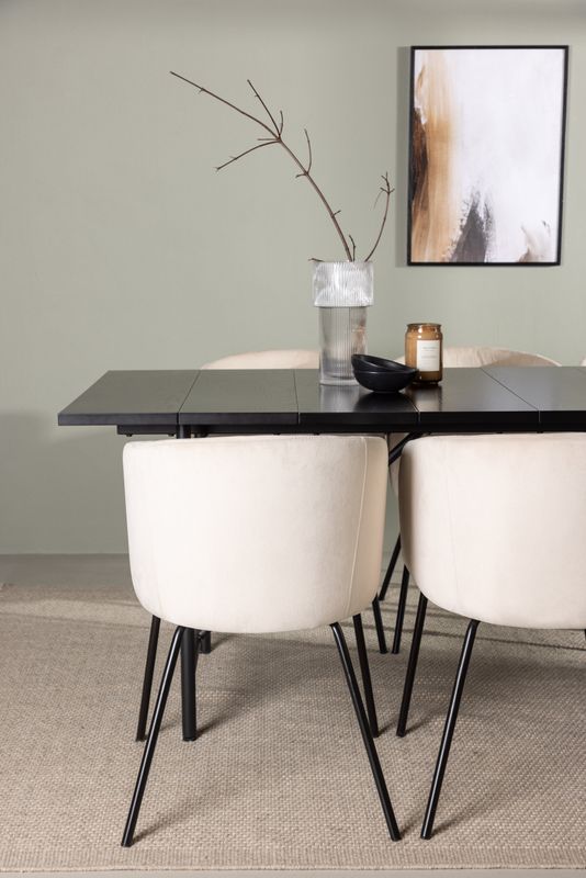 Venture Home Matgrupp Astrid med stolarna Berit