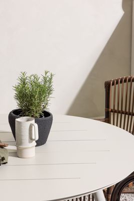 Venture Home Lina Rund Matgrupp