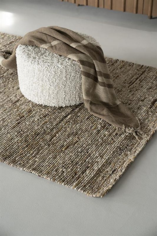 By Boo Takara Matta 160x230 cm - Brun