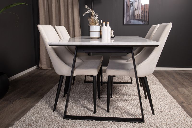 Venture Home Estelle & Leone Rektangulärt Matbord 140 x 90 Svart + 4 st Matstolar Beige