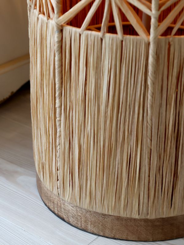 Chiq Antique Golvlampa i naturflätning