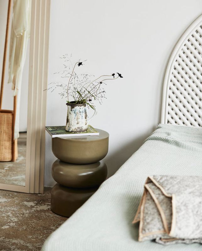 Nordal ALMA sidobord - mörkgrön