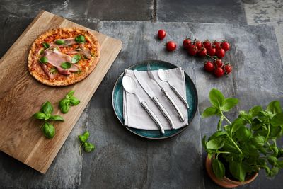 Laguiole By Hâws bestickset med 24 delar i rostfritt stål