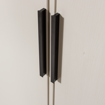 WOOOD Adam 2-dörrars skåp i massivt furu