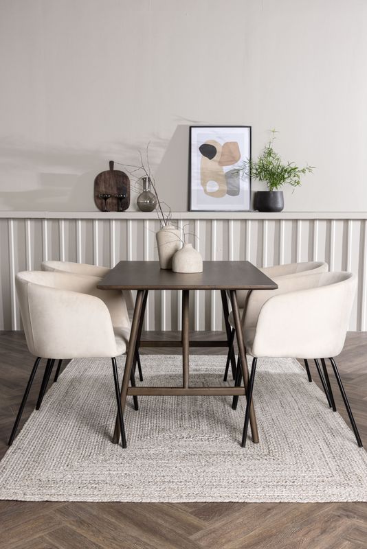 Venture Home Matgrupp Kaseindon med Stolarna Berit