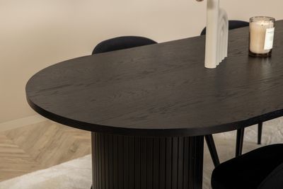 Venture Home Bianca & Velvet Ovalt Matbord 200 x 90 Svart + 4 st Matstolar Svart