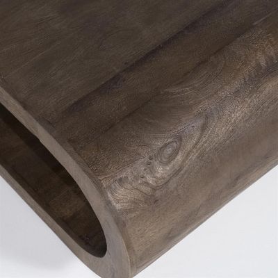 By Boo Soffbord Elora Brun