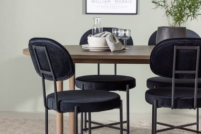 Venture Home Stella & Andy 4 st Matstolar Svart + Ovalt Matbord 180 x 90 Natur