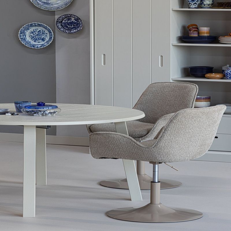 WOOOD Janne Utdragbart Rund Matbord i Ek Dakargrau