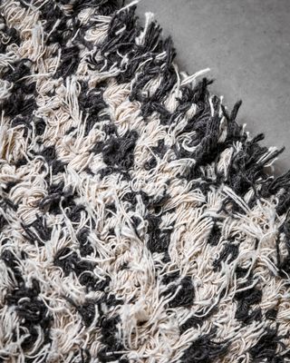 House Doctor Kin Matta Svart/Off-white