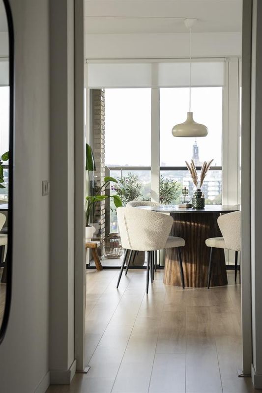 Eleonora Matbord Maxim Rund - 130x76 Svart