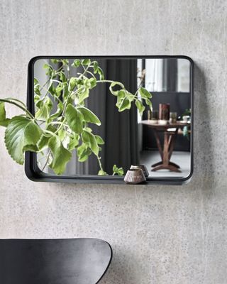 House Doctor Pejo Svart Antik Spegel med Hylla 60 x 45 cm