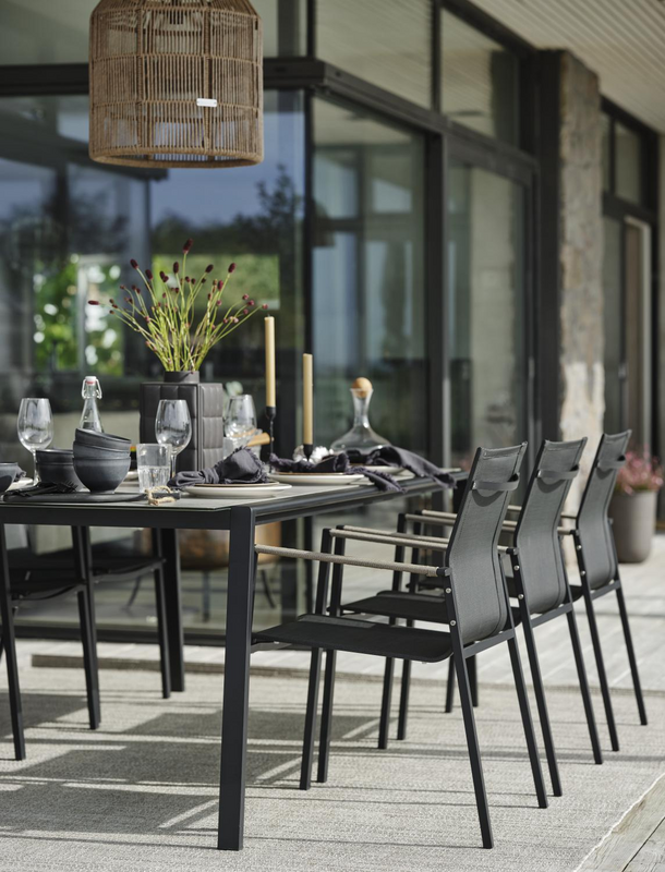 Brafab Lyra Matbord 100x220 cm med Glas