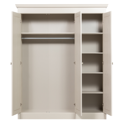 WOOOD Olivia Klädskåp i Granträ [FSC-certifierad]