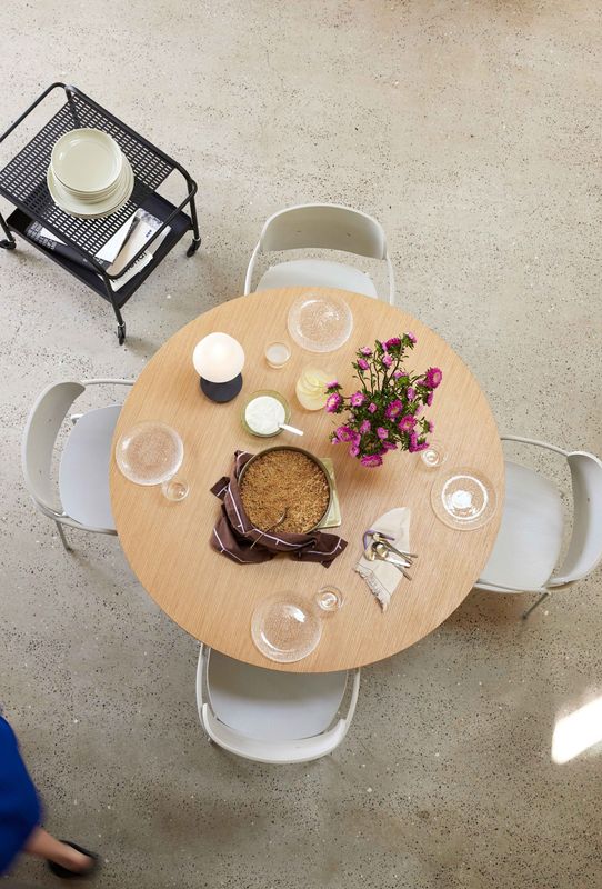 Hübsch Straight matbord i Natur Ekfanér