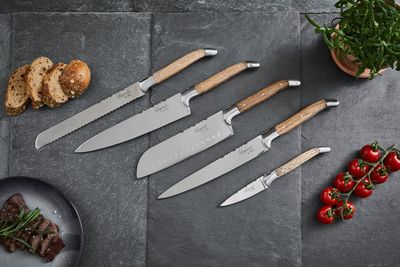 Laguiole By Hâws kockset med 5 delar med handtag i ekträ