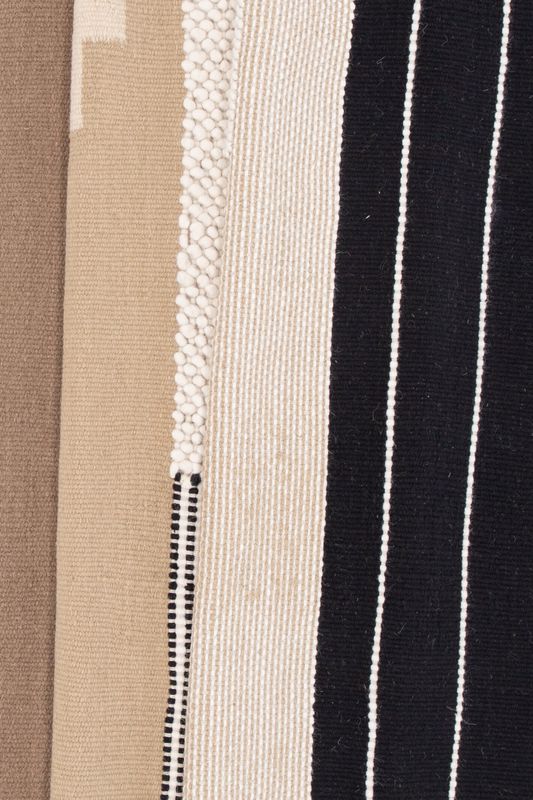 Venture Home Aston Ullmatta