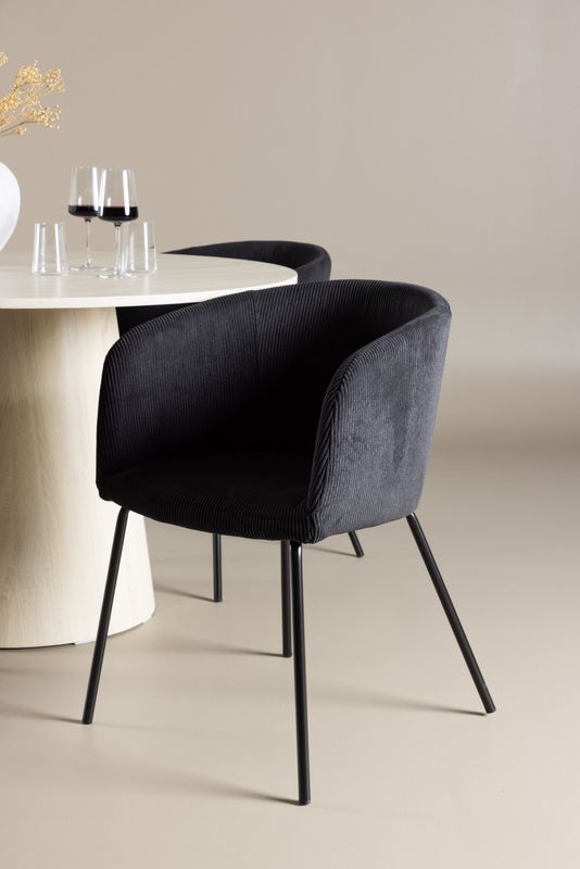 Venture Home Lanzo Matbord med Berit Matstol