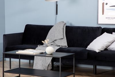 Venture Home Zoom 3-Sits Soffa i Svart Sammet
