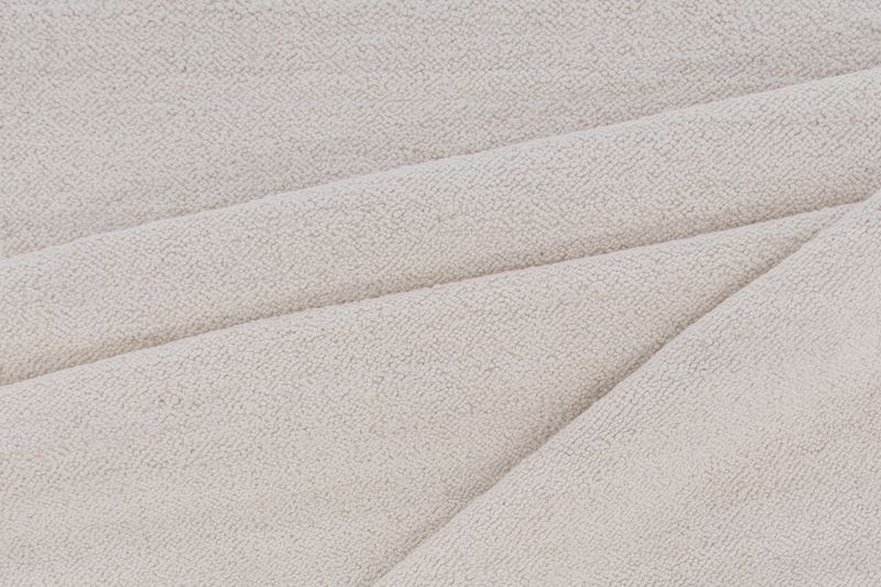 Venture Home Betina Matta