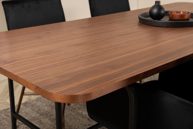 Venture Home Petra & Uno 4 st Matstolar Svart + Rektangulärt Matbord 200 x 90 Natur