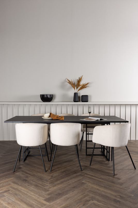 Venture Home Matgrupp Ystad med stolarna Berit