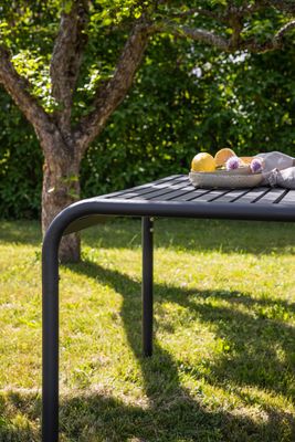 Venture Home Borneo Matbord