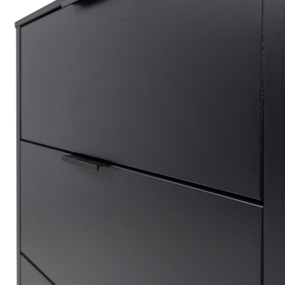 WOOOD Gunnar Byrå med Lådor i Matt Svart Furu