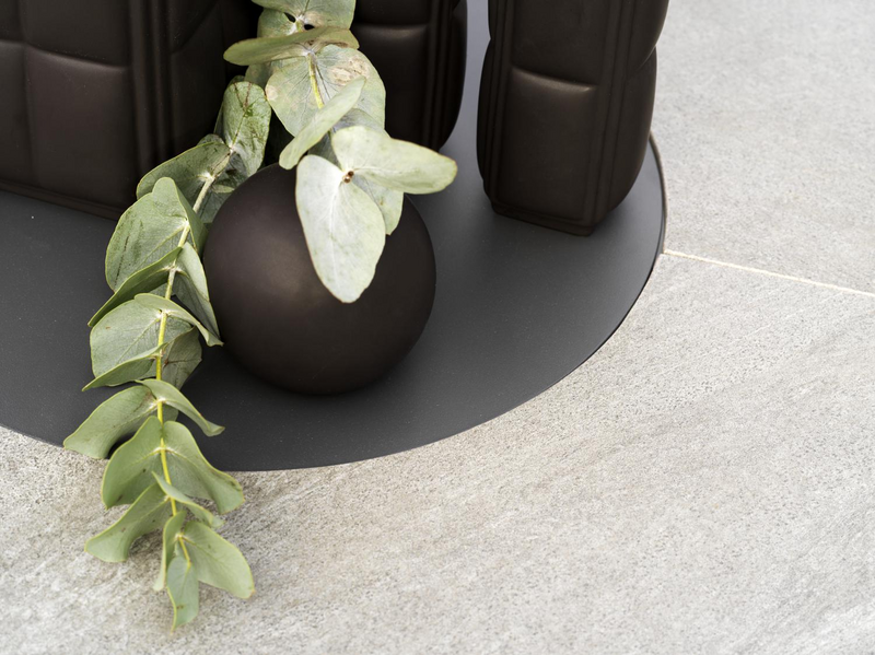 Brafab Kenora matbord 130 cm antracit