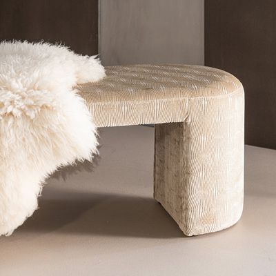 WOOOD Jacob Klädd Bänk med Randigt Mönster i Natur