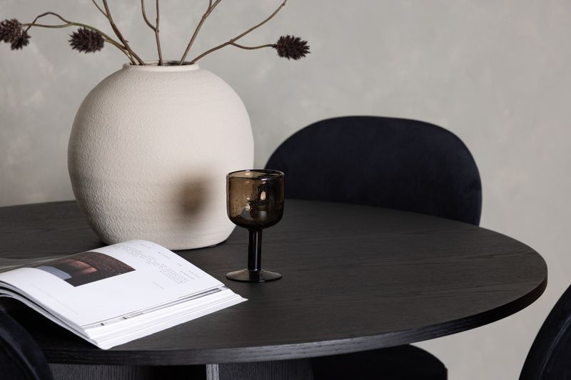 Venture Home Bootcut & Stella Runt Matbord ⌀110 Svart + 4 st Matstolar Svart