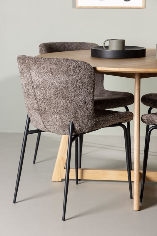 Venture Home Matgrupp Yadikon med Modesto Stolar