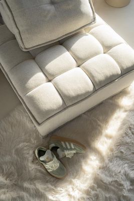 By Boo Hive Fåtölj - Beige