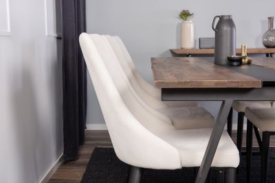 Venture Home Jakarta & Leone Rektangulärt Matbord 200 x 90 Svart + 6 st Matstolar Beige